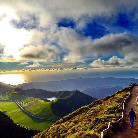 Lagoon'S House Sete Cidades Luaran gambar